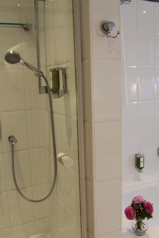 Koupelna v ubytování Hotel Sollner Hof