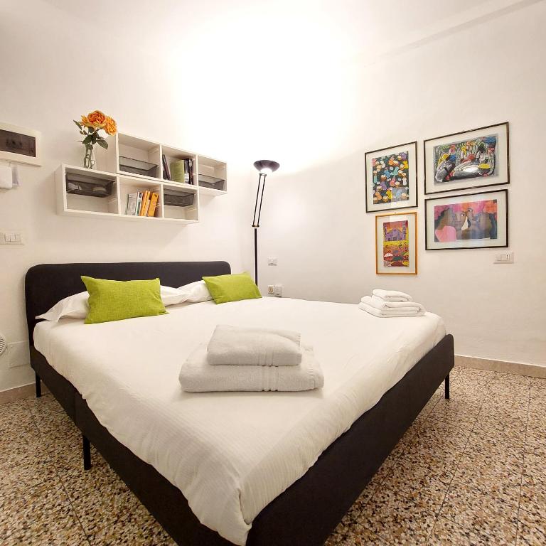 GuestHost - Sant'Ambrogio Modern Studio