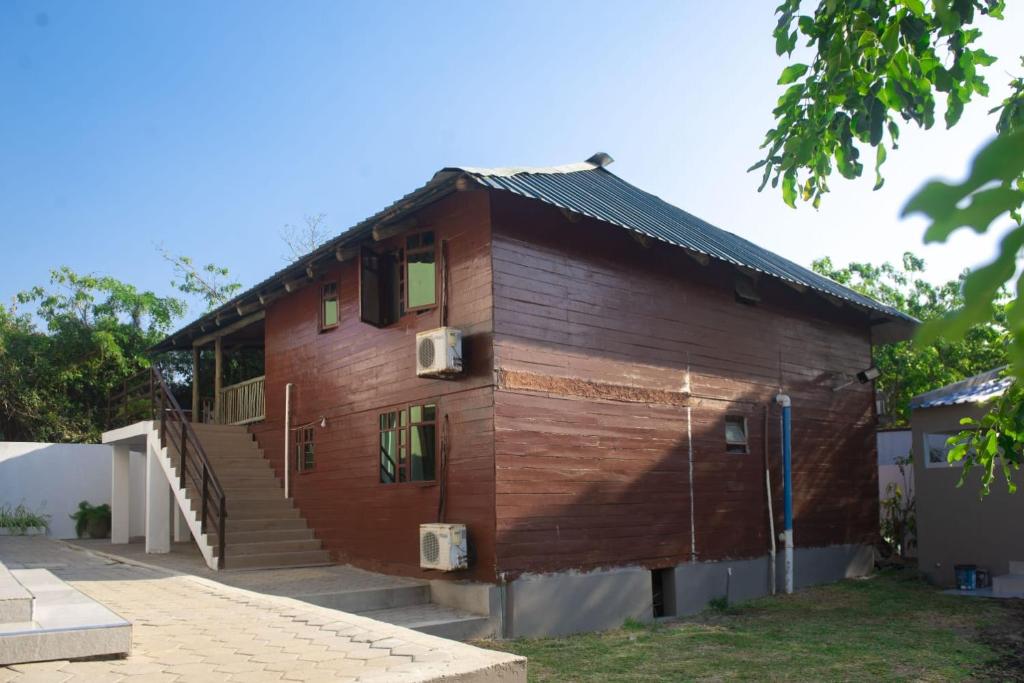 Bygningen som feriehuset ligger i