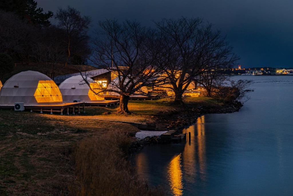 Gallery image of アイランドグランピングアースステイ青島 in Tottori
