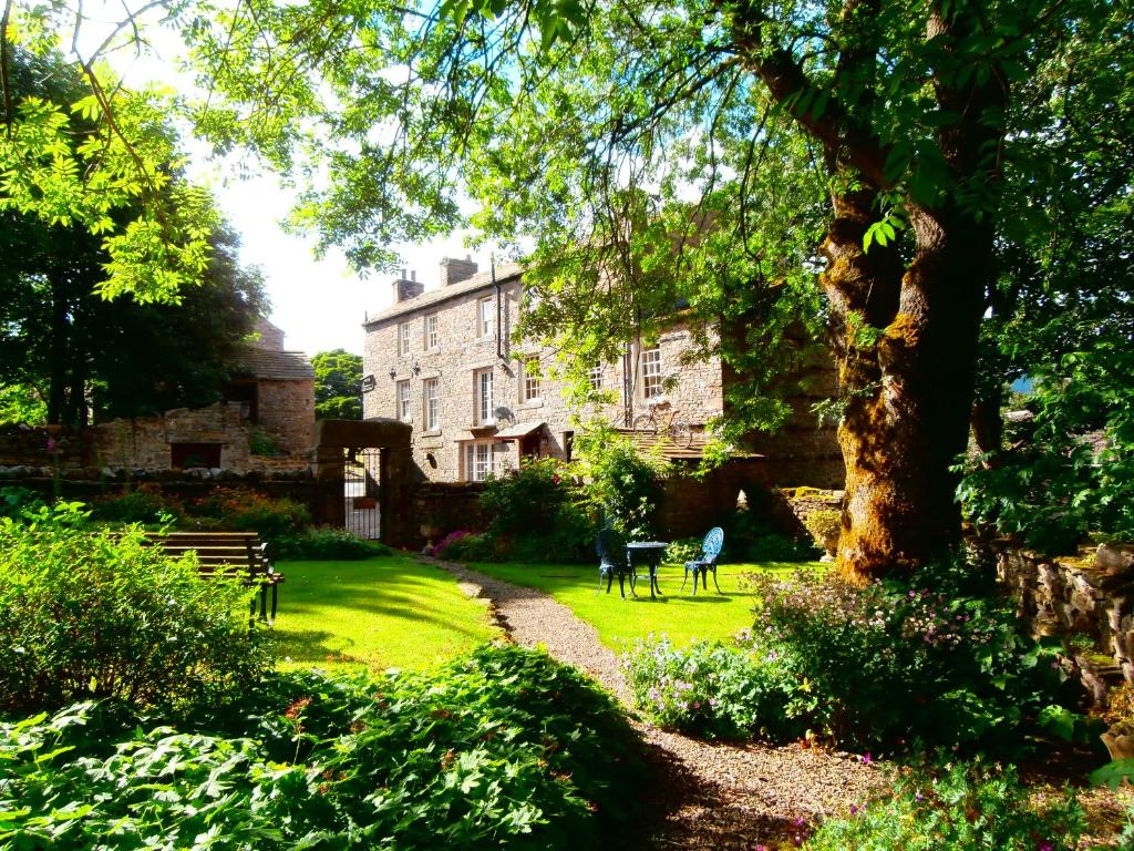 Riverside Bed & Breakfast in Bainbridge, North Yorkshire, England