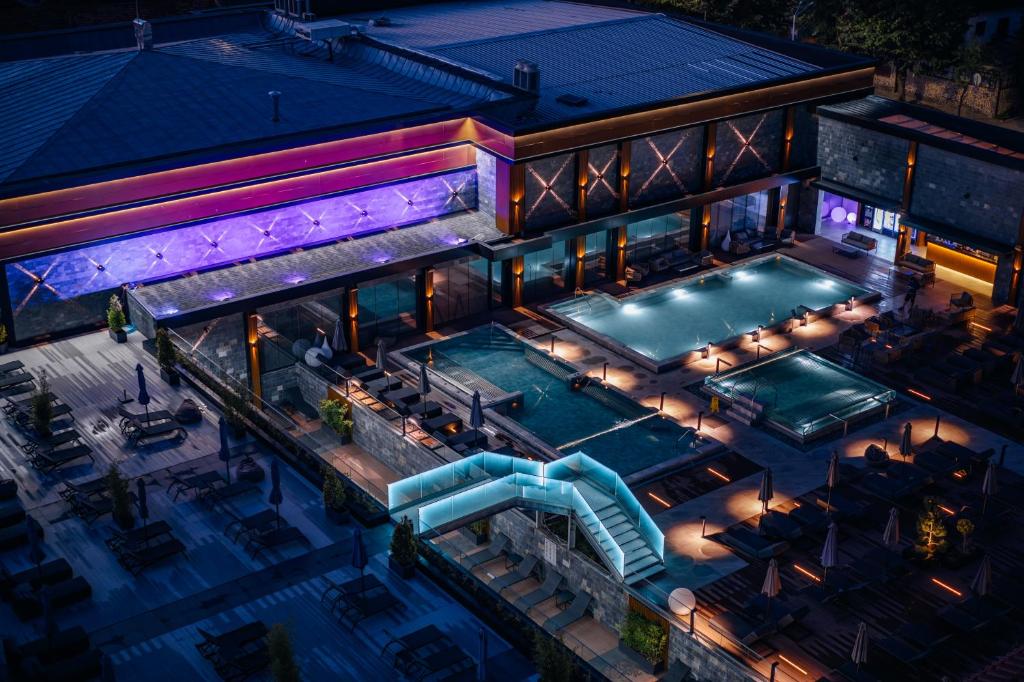 Bazén v ubytování Grand Hotel Bansko - Fitness & SPA nebo v jeho okolí