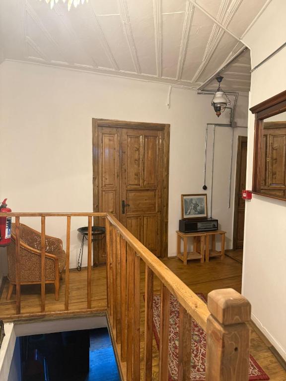 TV a/nebo společenská místnost v ubytování Nil Pansiyon