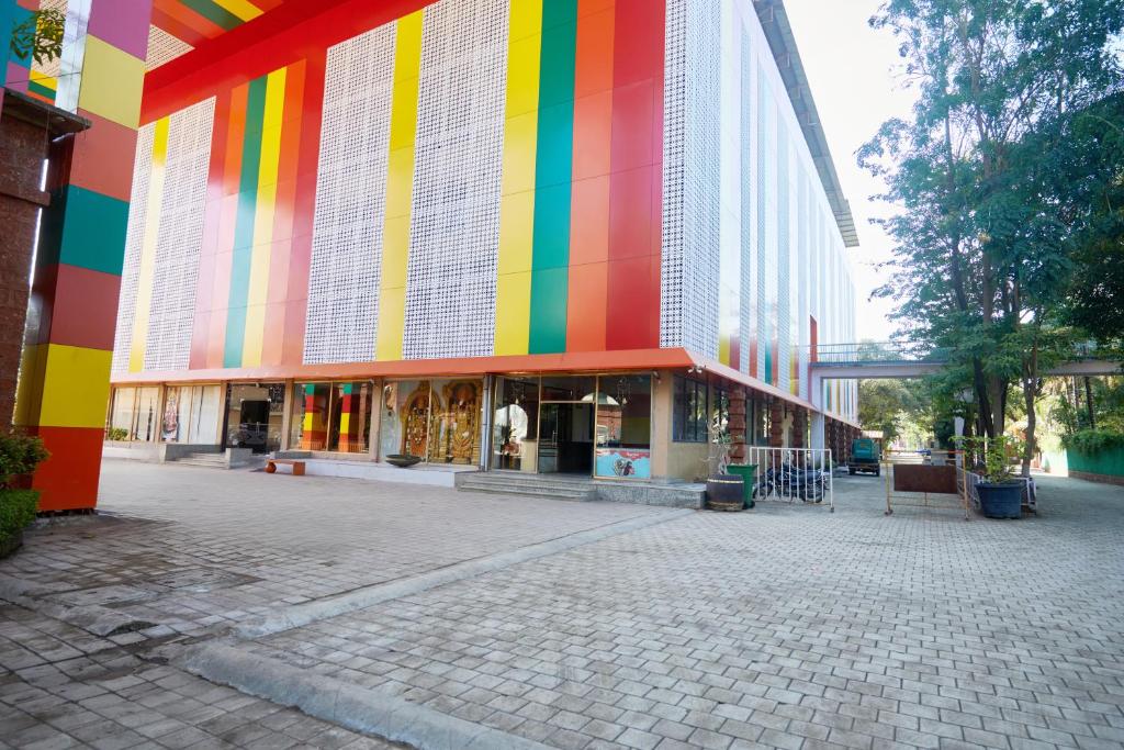 Το κτήριο όπου στεγάζεται  το ξενοδοχείο