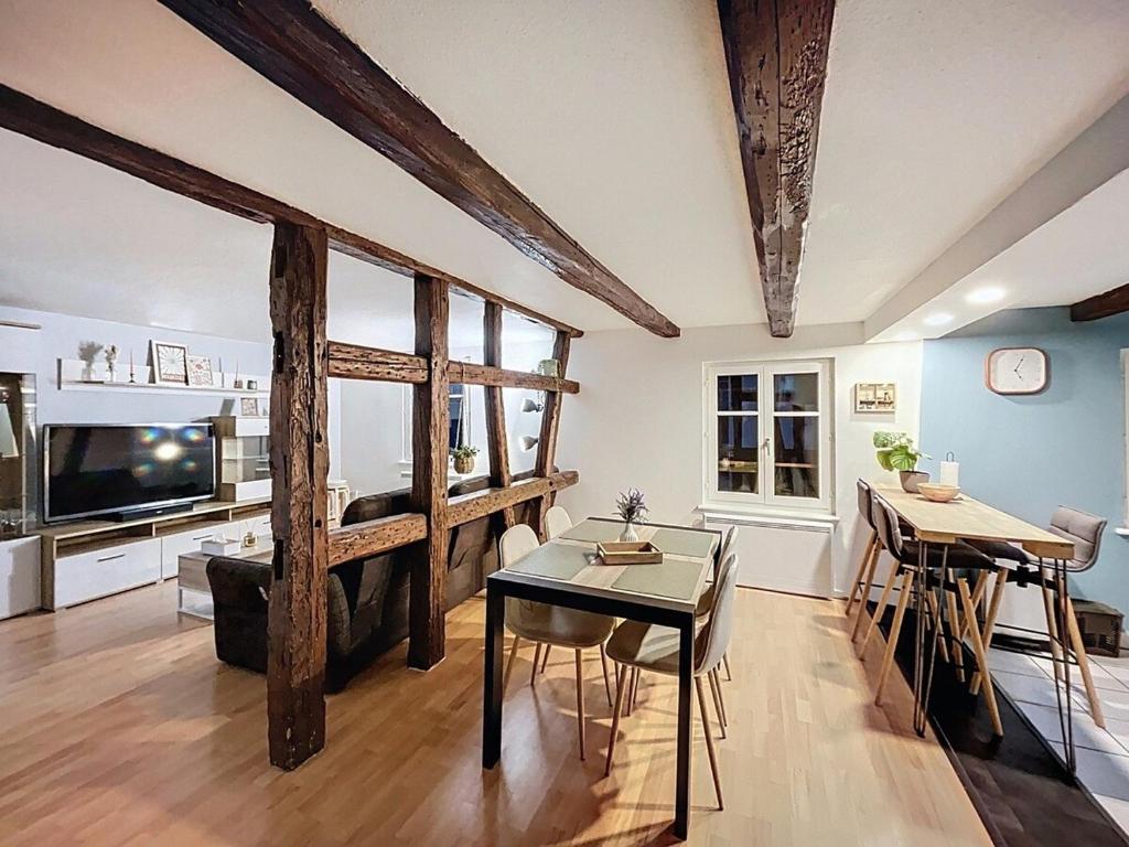 Χώρος καθιστικού στο Cocon au cœur des vignes et de la vieille ville