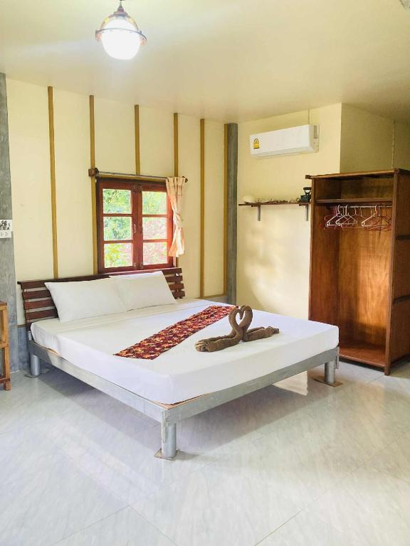 Afbeelding uit fotogalerij van Pizza classic resort kohjum in Ban Ko Phrao