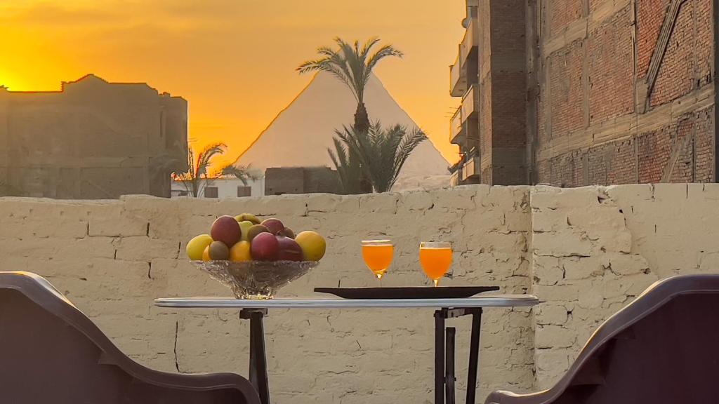 Nápoje v ubytování pYramids view Apartment & Studio's