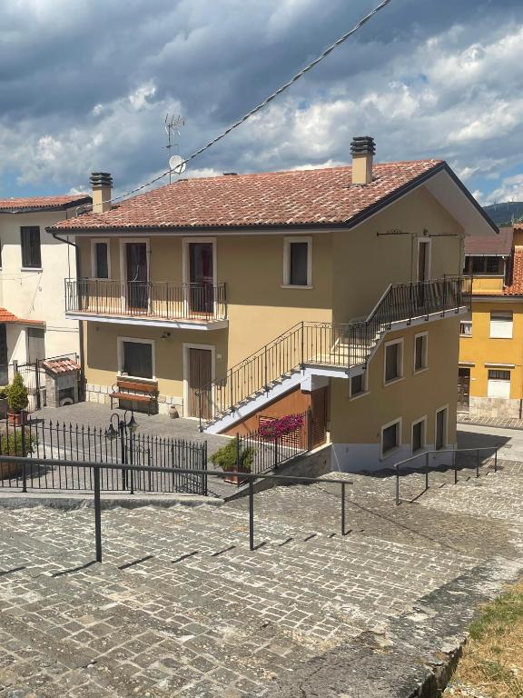 B & B IL TRATTURO - Housity