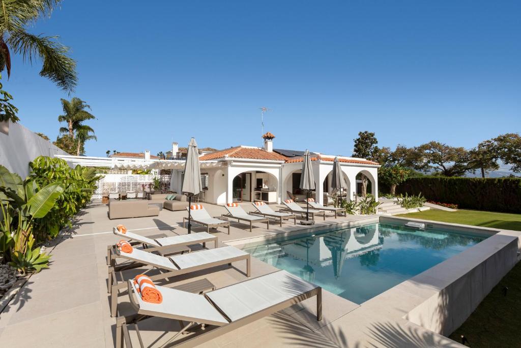 Villa El Junquillo - luxury 4 bedroom villa