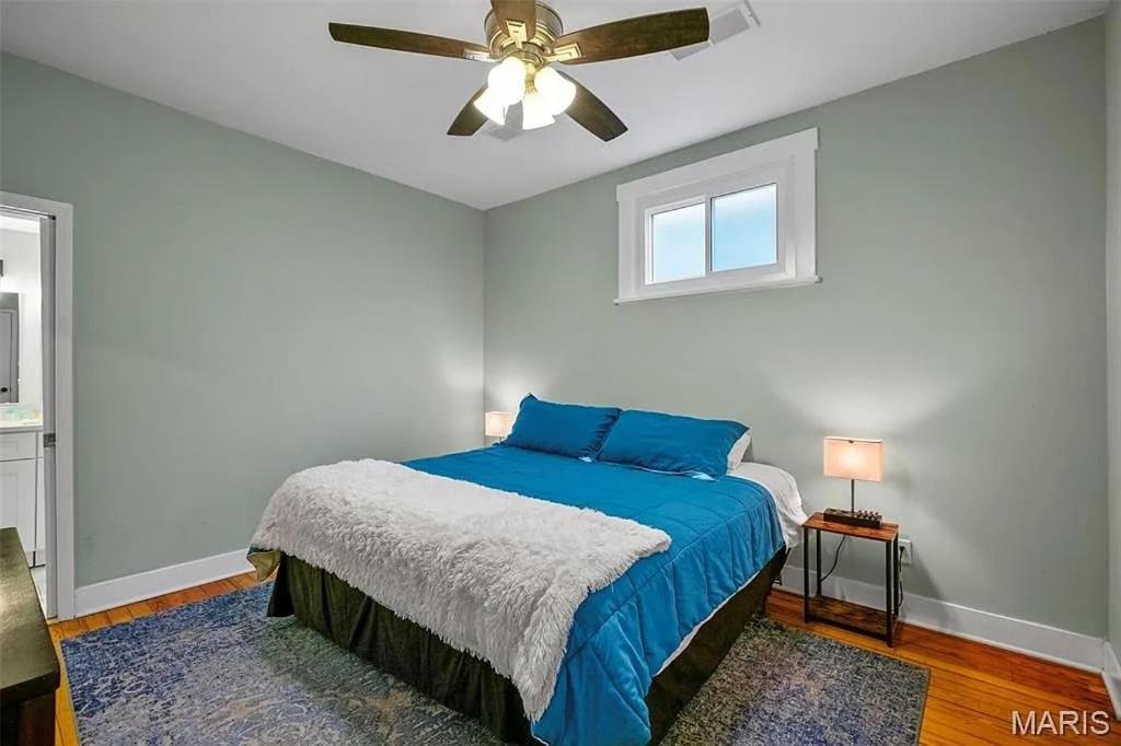 Postel nebo postele na pokoji v ubytování Hillcrest Haven by StayLage