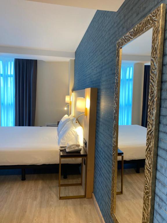 Hotel Zentral Gijón Rey Pelayo - 11