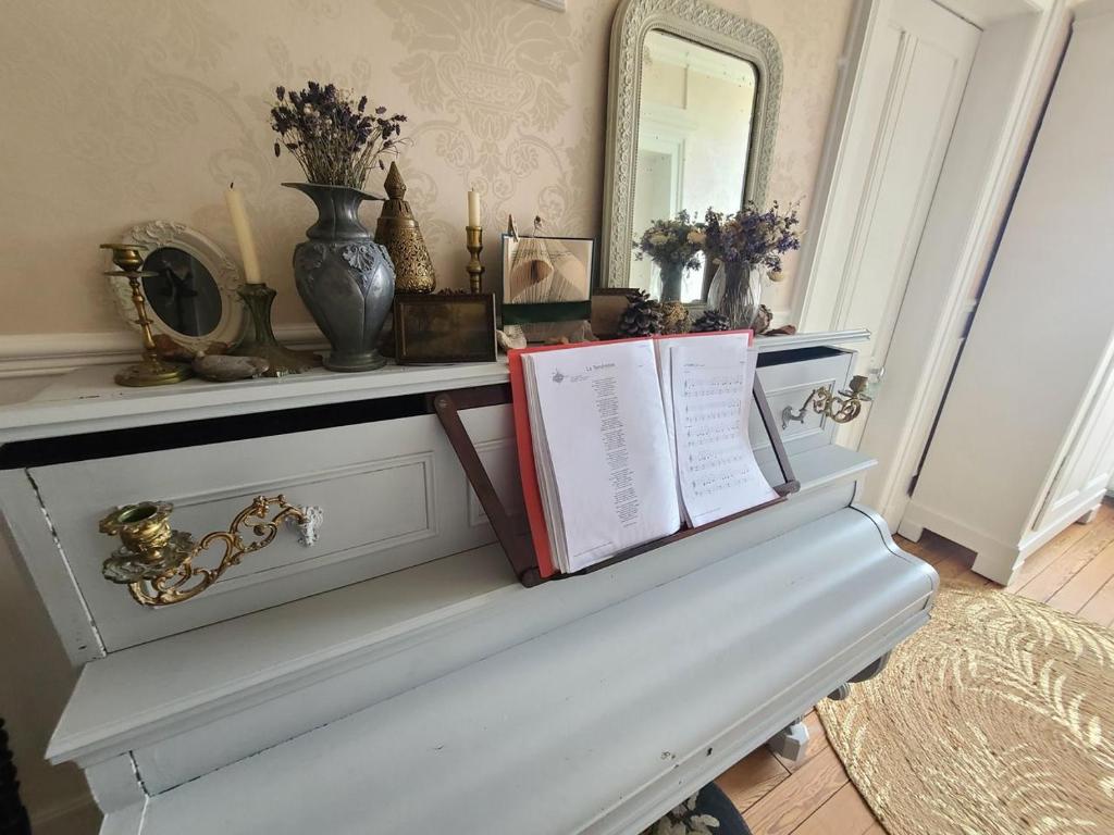 Fotografie z fotogalerie ubytování MAISON YLANG v destinaci Médonville