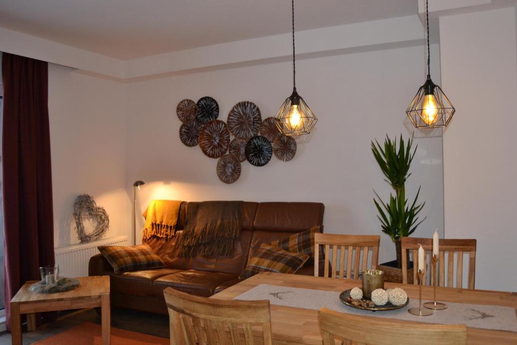 Χώρος καθιστικού στο Fewo Auszeit zum Anspel