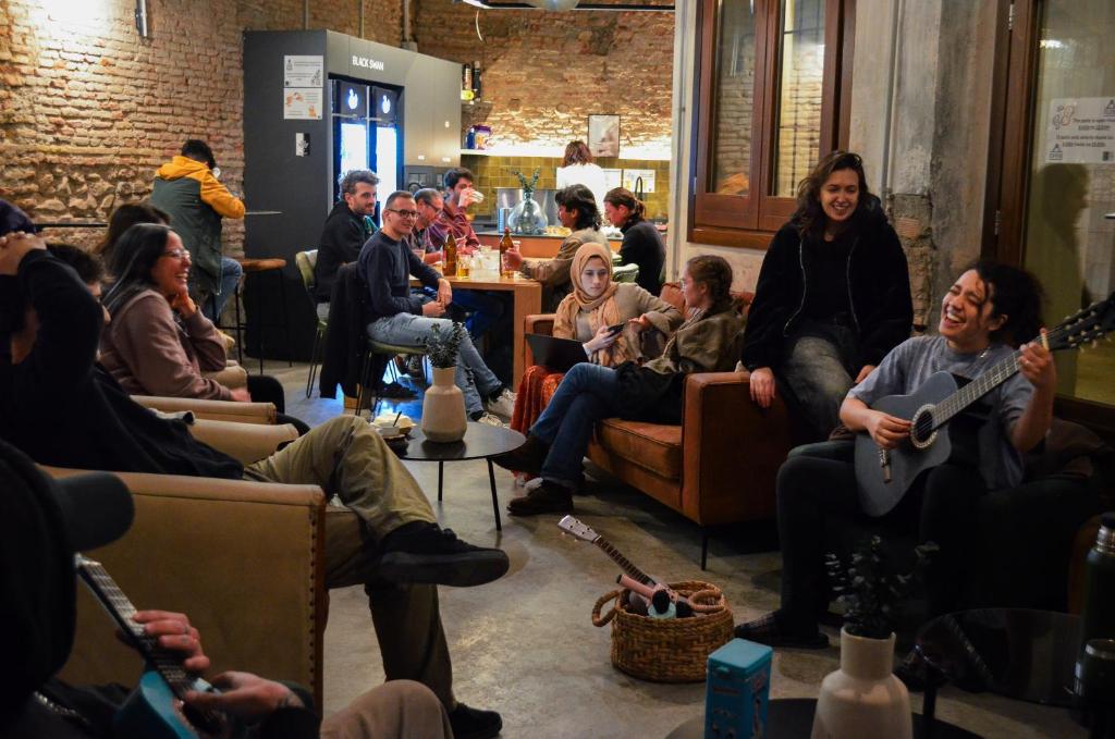 Hosté ubytování Black Swan Hostel Granada