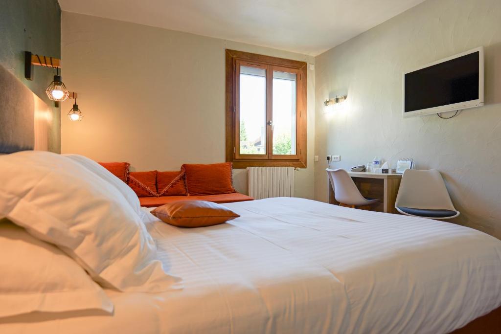 Le Relais de Vellinus - Contact Hôtels - Error
