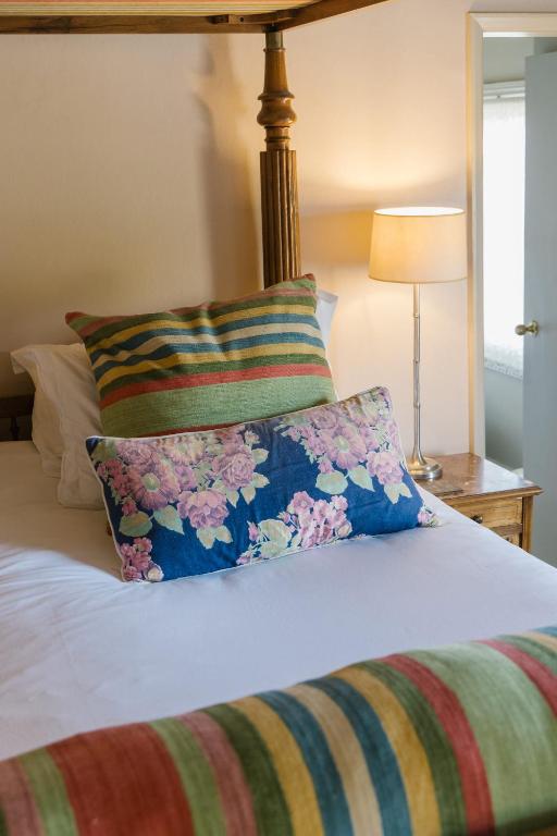 The White Swan Inn - 