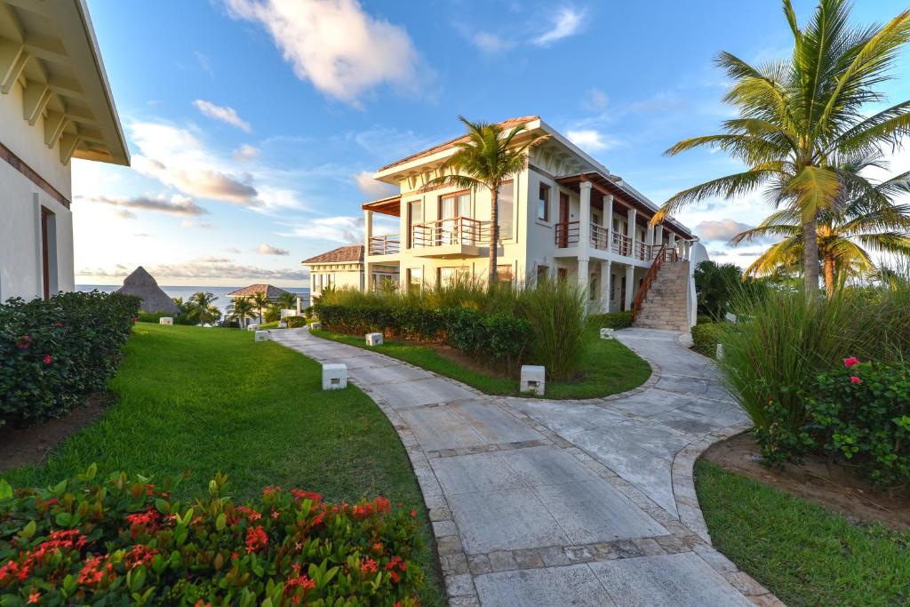 Giardino di Las Verandas Hotel & Villas