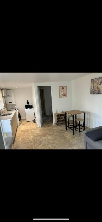 Køkken eller tekøkken på Studio 24 m2