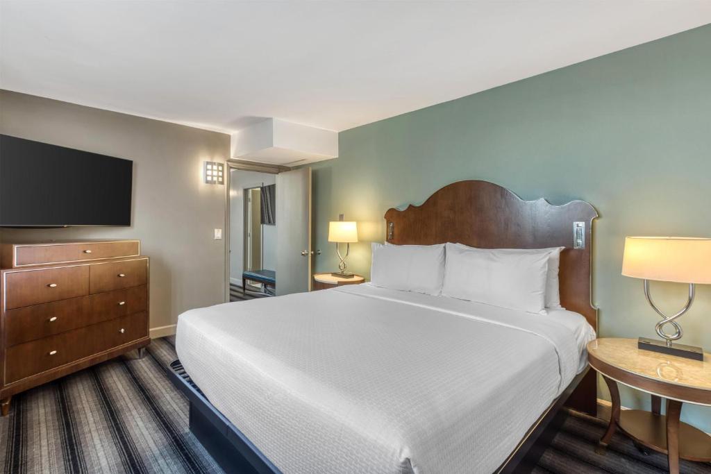 Best Western Chicago Downtown-River North - 