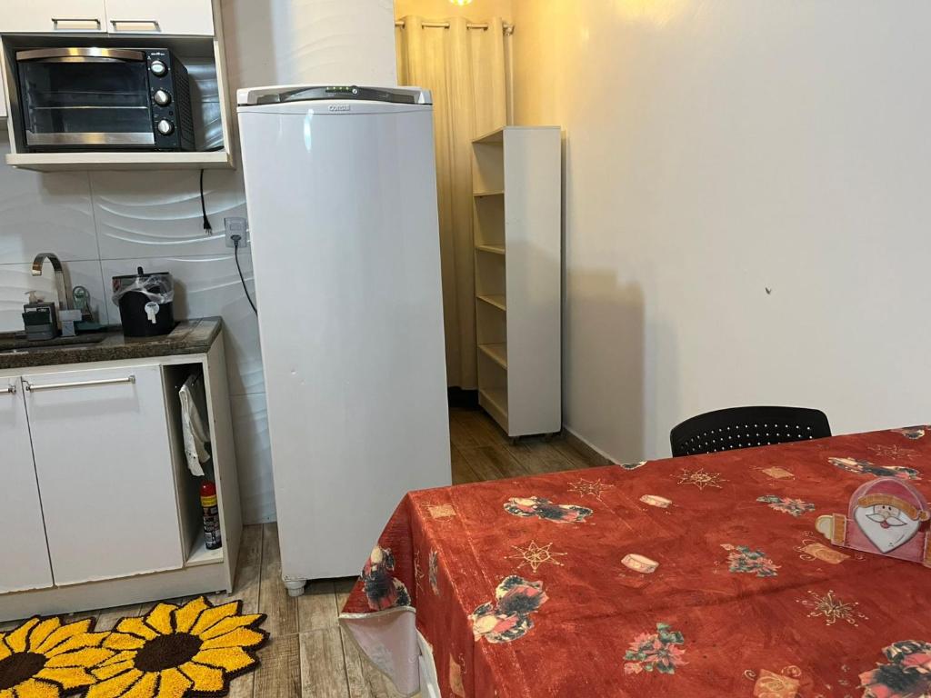 Køkken eller tekøkken på Canto Gira Sol - Estúdio Girassol