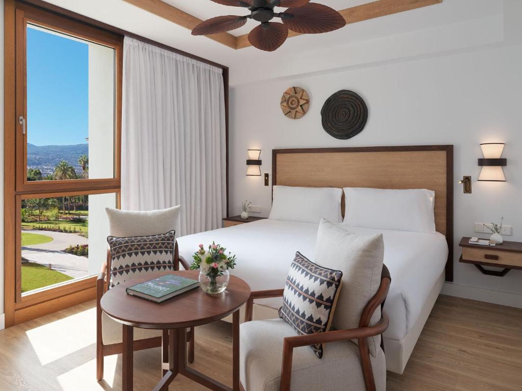 Gran Hotel Taoro - Deluxe Double Room Mountain View (1 Adult)