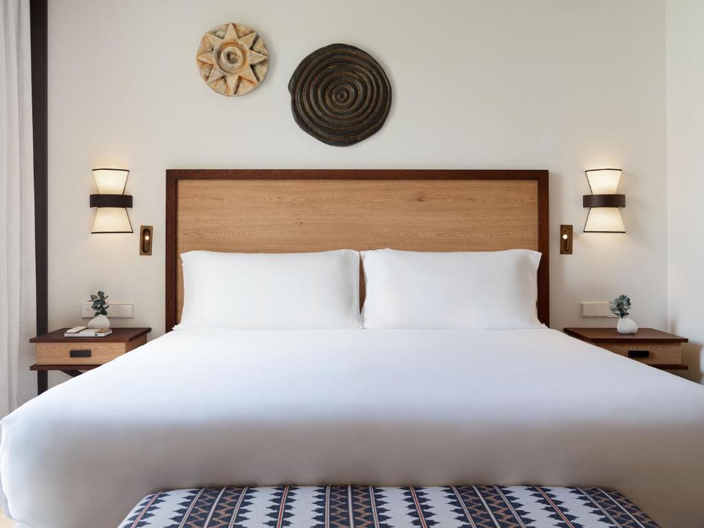 Gran Hotel Taoro - Deluxe Double Room Mountain View