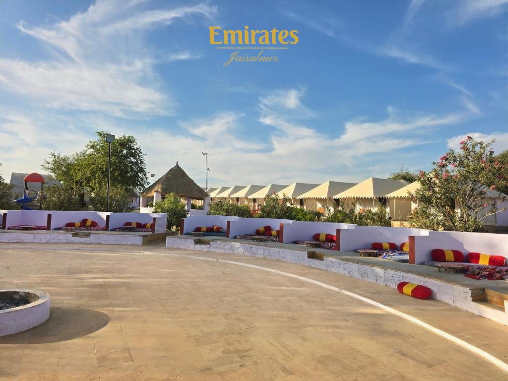 ジャイサルメールにあるEmirates Luxury Desert Campsのギャラリーの写真