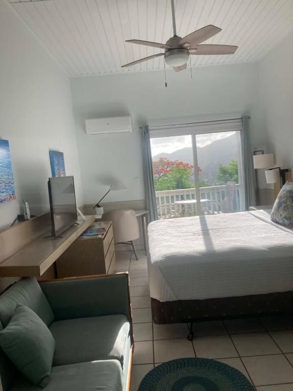 Queen Deluxe Double at Boundless Bliss Hotel