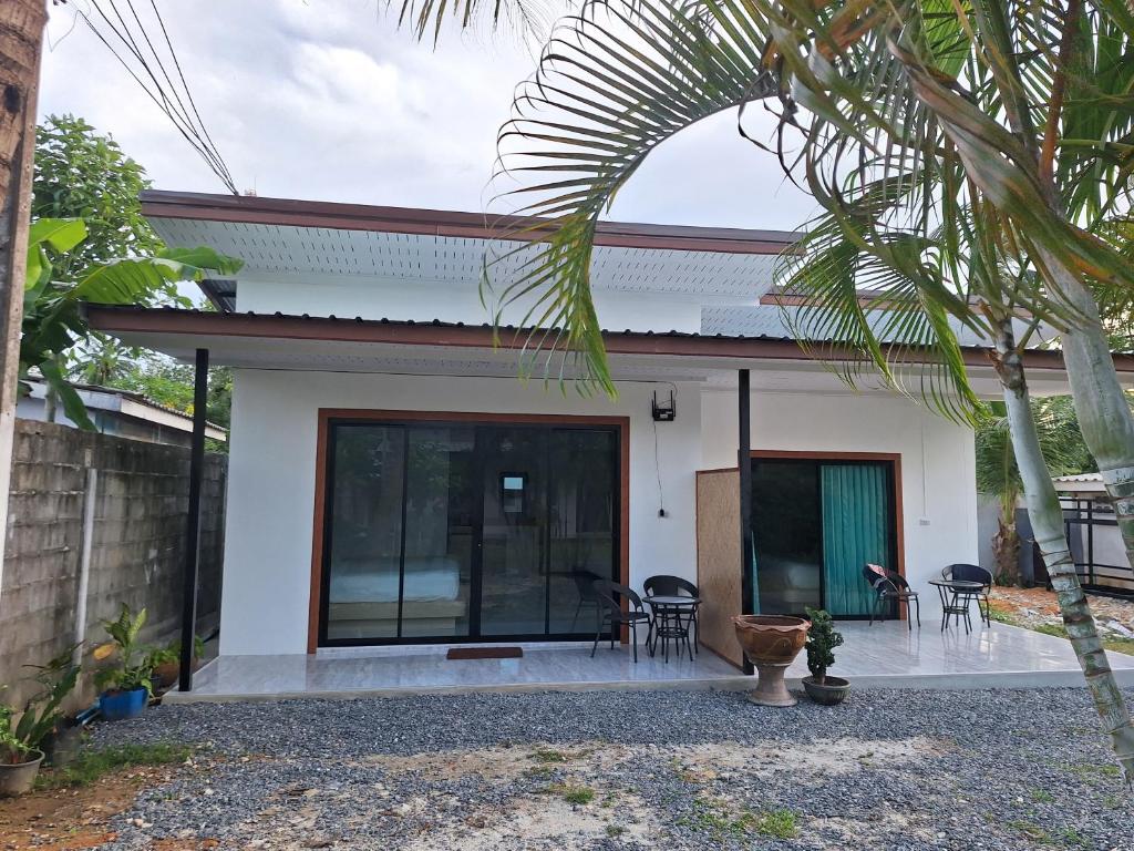 a view of a house from the garden at Lanta Mother House in Ko Lanta