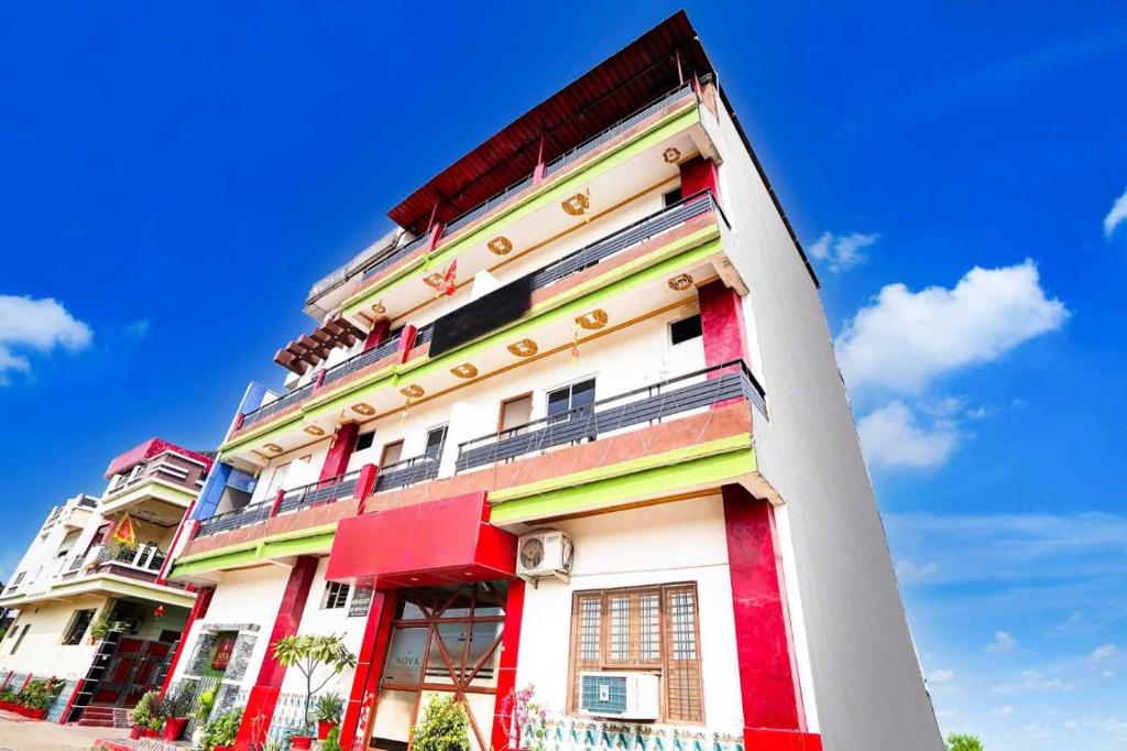 Здание отеля