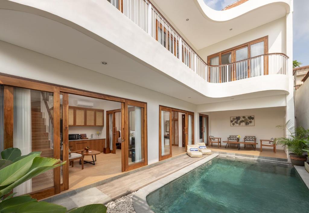 La Tropica Canggu Bali By Kanaya Hospitality - Three Bedroom Pool Villa