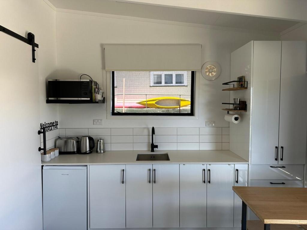 Kuchyň nebo kuchyňský kout v ubytování Beach view studio 337