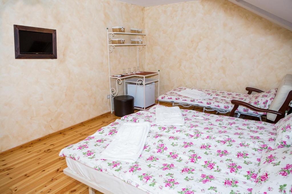 Country Court - Comfort Triple Room