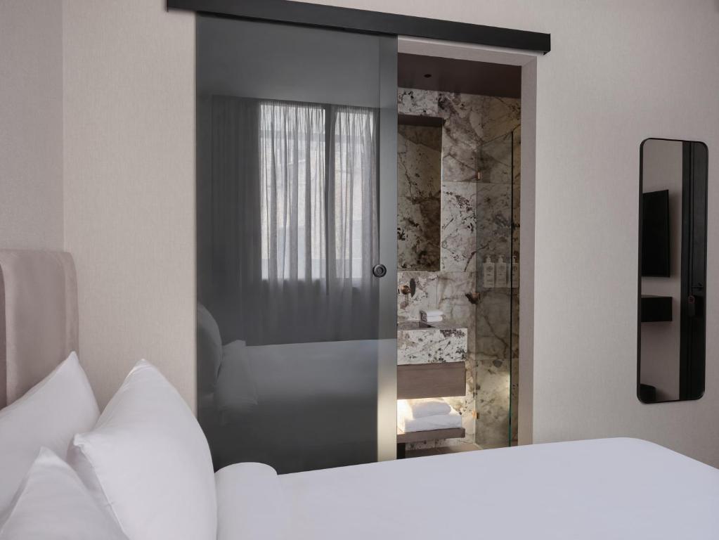 Nur Outline Aparthotel - 11