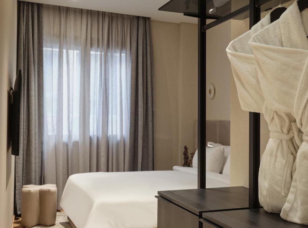 Nur Outline Aparthotel - 2