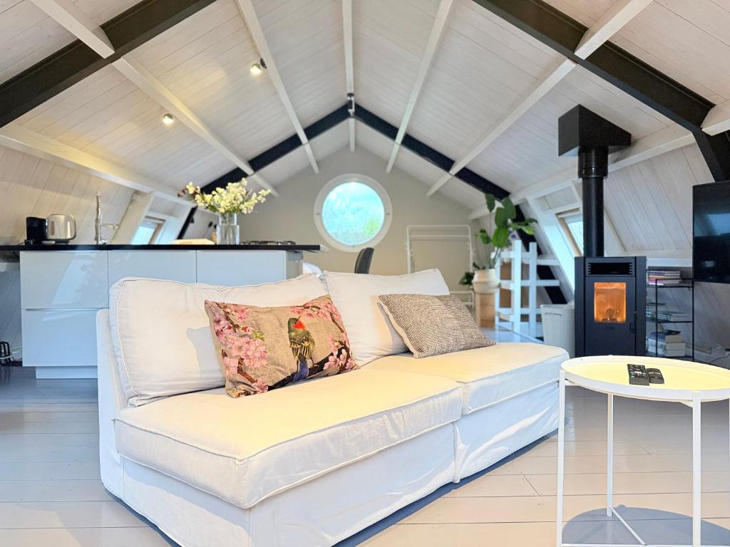 Μια τηλεόραση ή/και κέντρο ψυχαγωγίας στο Natuurhuisje Heeren van Acquoy