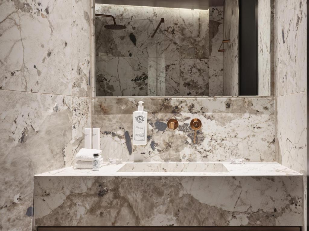 Nur Outline Aparthotel - 19