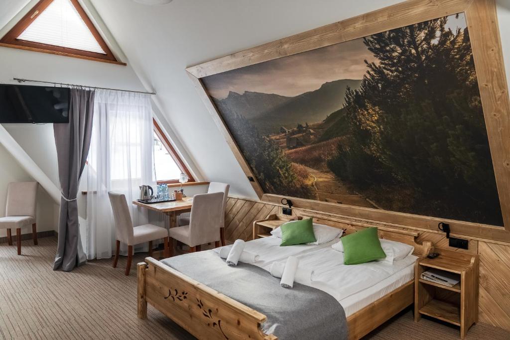 Hotel Eco Tatry Holiday& Spa - Deluxe Family Room With Mountain View