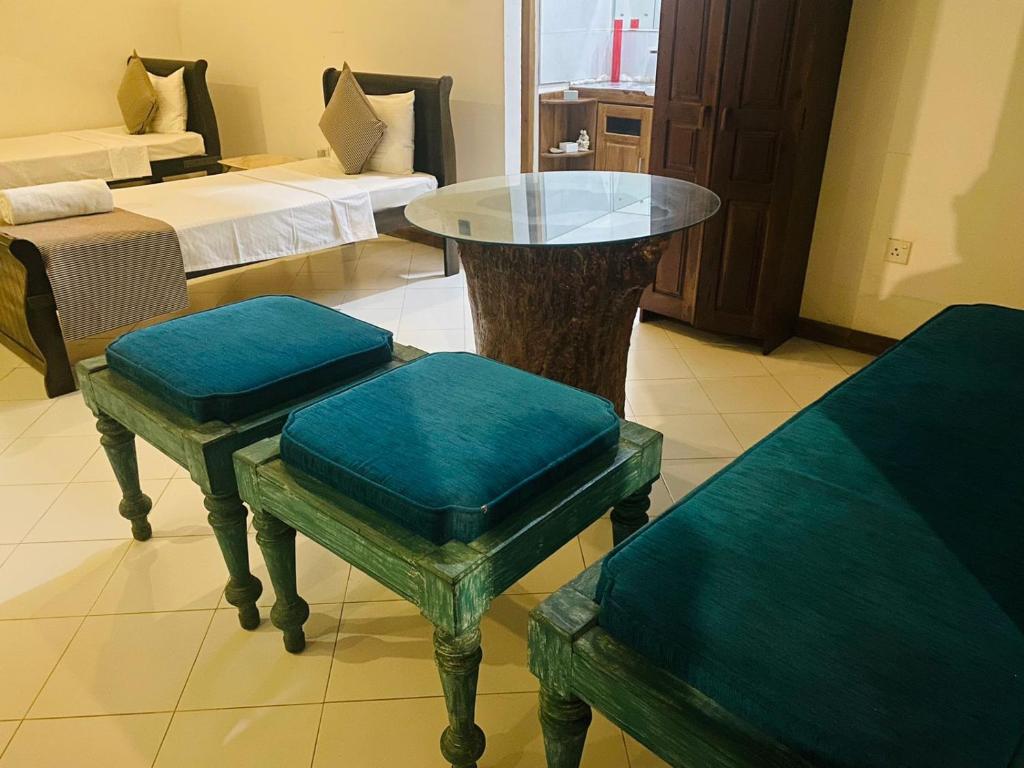 Vimanra Udawalawa - 18