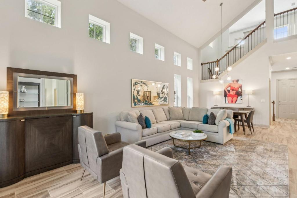 Posezení v ubytování Summerwoods 204 condo