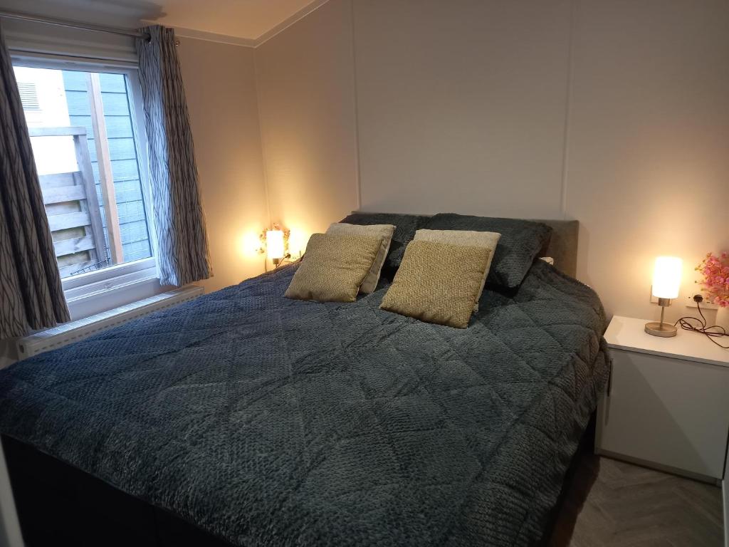 Postel nebo postele na pokoji v ubytování Blissful