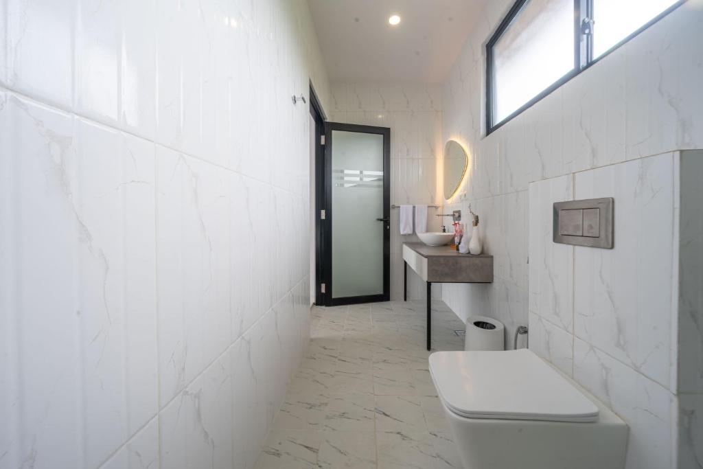 Koupelna v ubytování Gandum Villa Complex - Luxury Boutique Stay Uluwatu