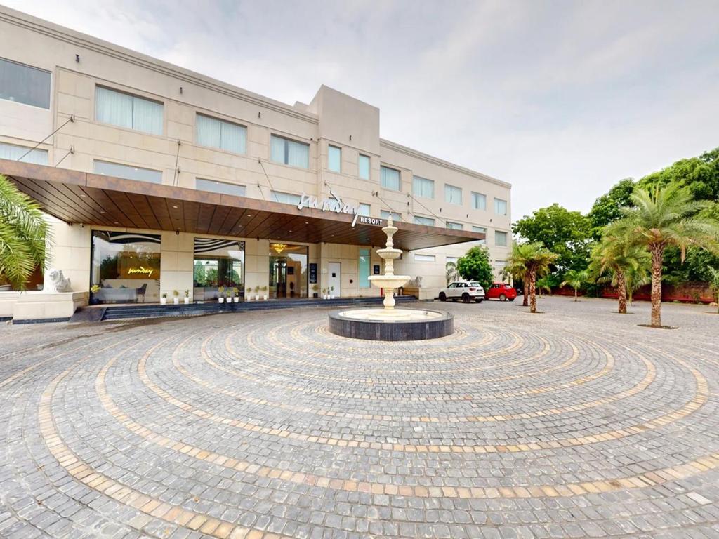 Здание отеля