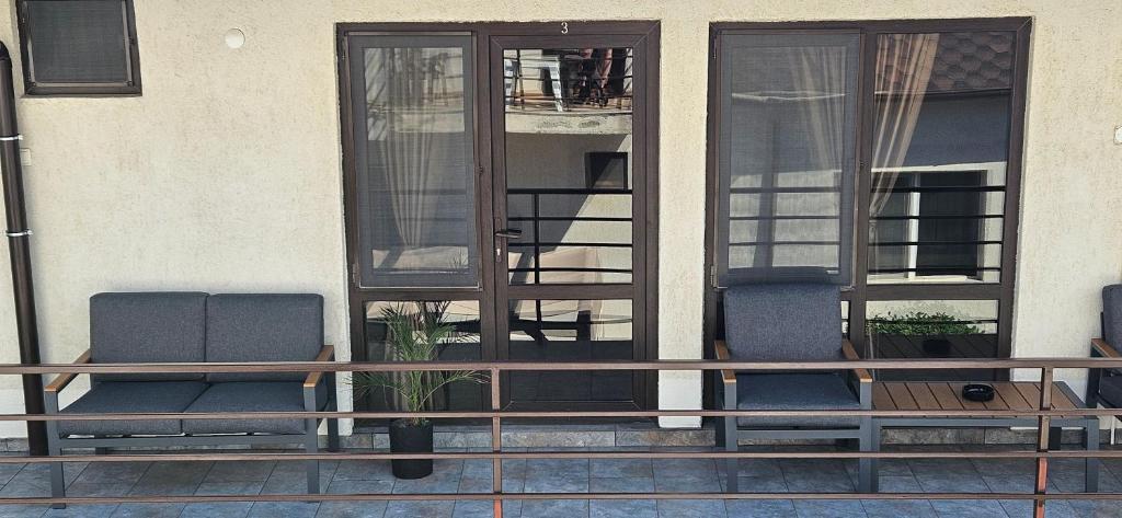 En balkon eller terrasse på Casa Tineretului 50