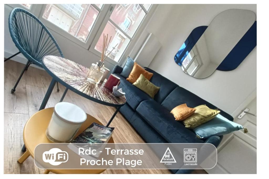 Posezení v ubytování 04- La Potinière- Proche Plage - RDC avec Terrasse- Parking gratuit