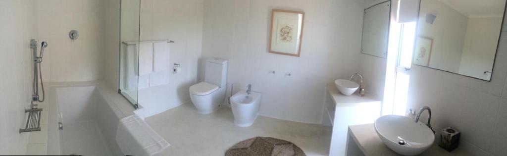 Agulhas Ocean House - Chambre Double De Luxe Avec Vue Sur La Mer - Baleine Violet