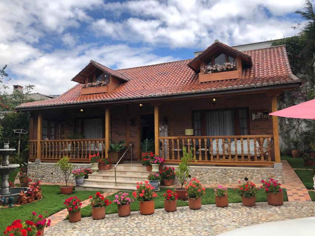 Bygningen som villaen ligger i