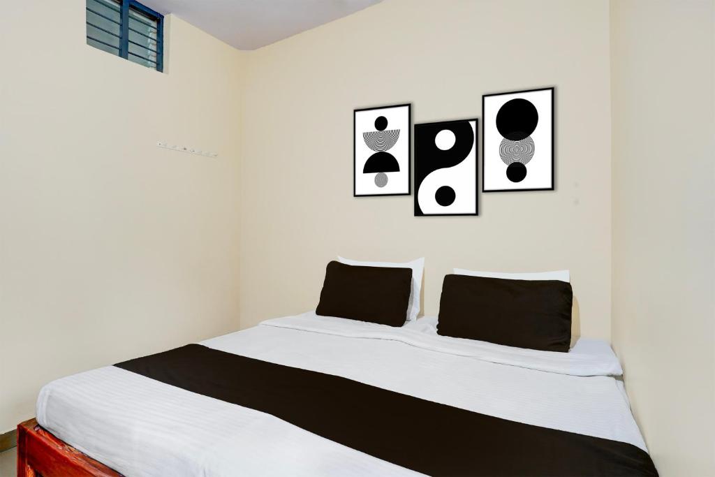 Imagen de la galería de Hotel O Sri Tirumala Paradise, en Chik Bānavar