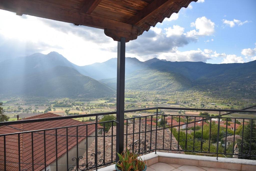 Γενική θέα στο βουνό ή θέα στο βουνό από  αυτή η παραθεριστική κατοικία