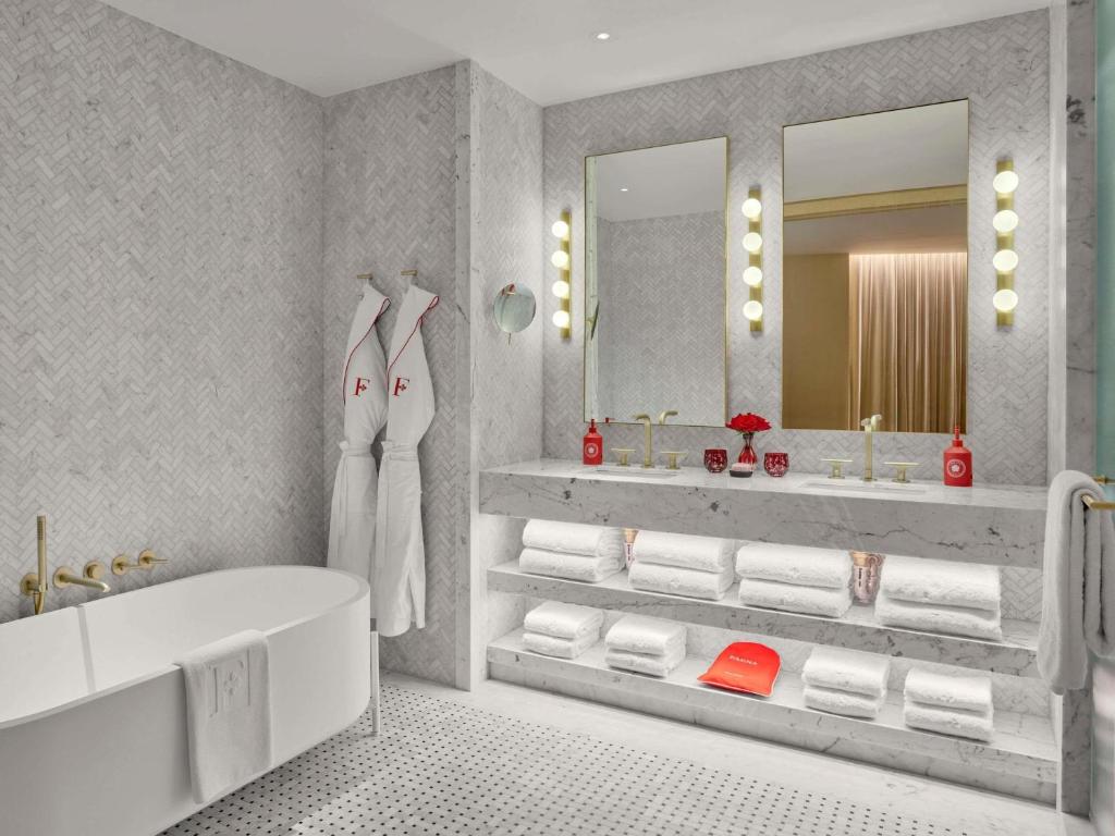 Hotel photo 33